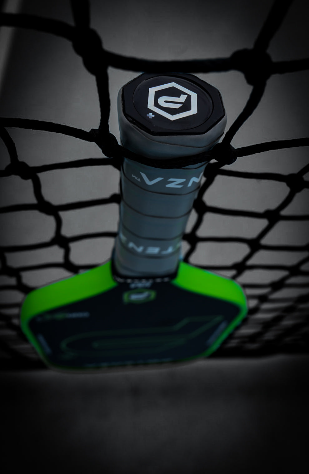 P+ PowerSpin Carbon COREx3 (Neon Green) – pickleball paddle close-up