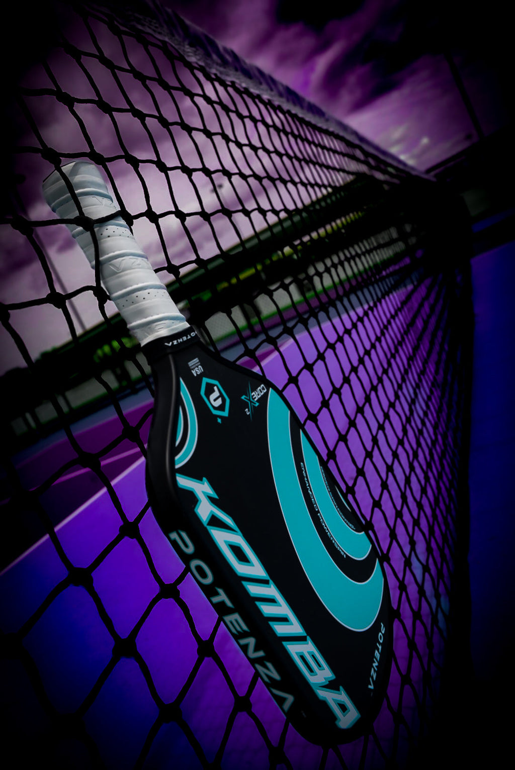 KOMBA+ COREx2 – pickleball paddle back view