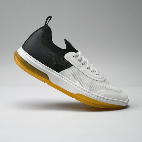 Bangr BW+Gum – pickleball shoes front view