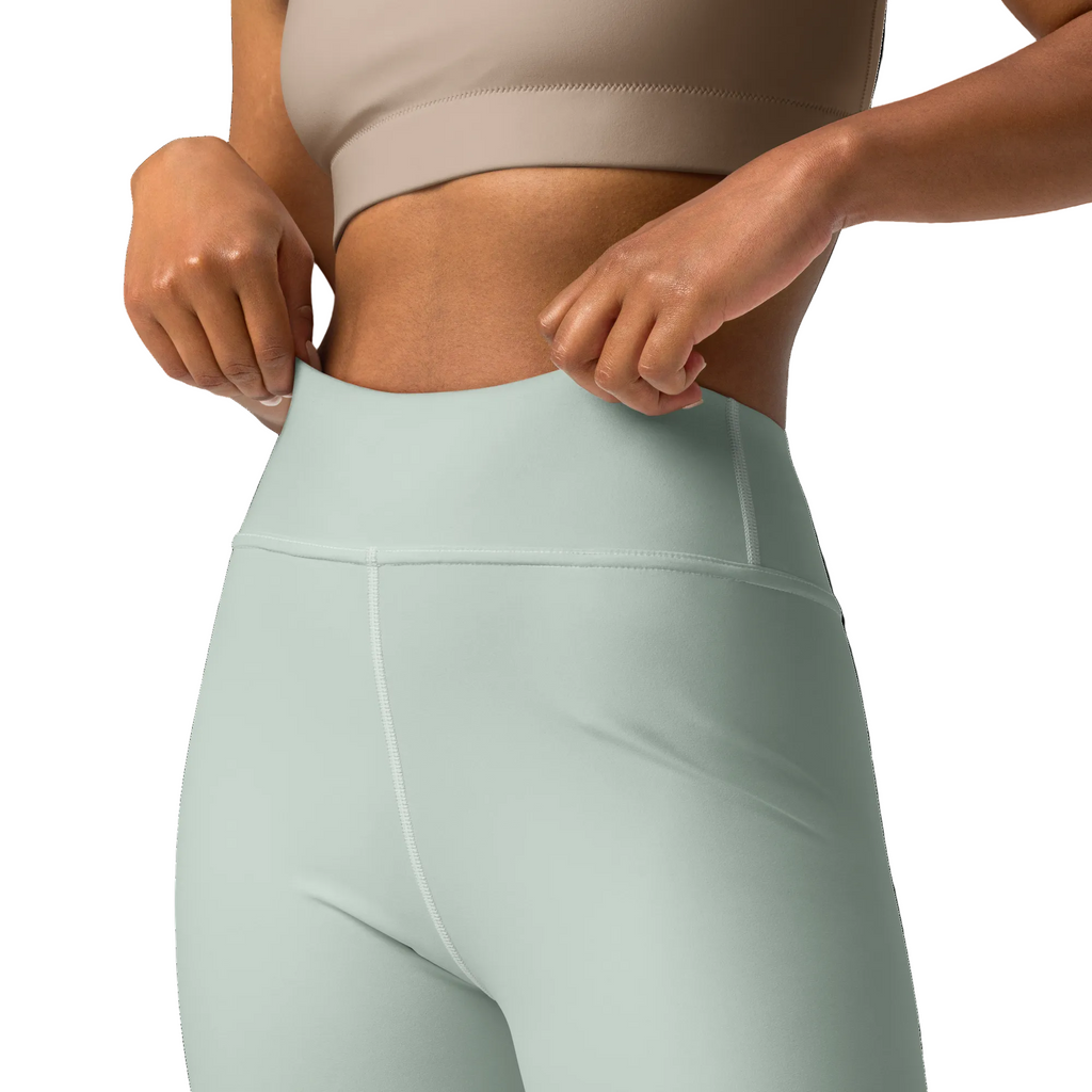 CROWN ATHLETICA /// Women's Leggings (GREEN) – pickleball apparel close-up